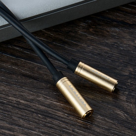 VENTION 3.5mm Female to Female Audio Extension Cable 0.3M Red Metal Type (BFABY) VENTION 3.5mm Female to Female Audio Extension Cable 0.3M Red Metal Type (BFABY)